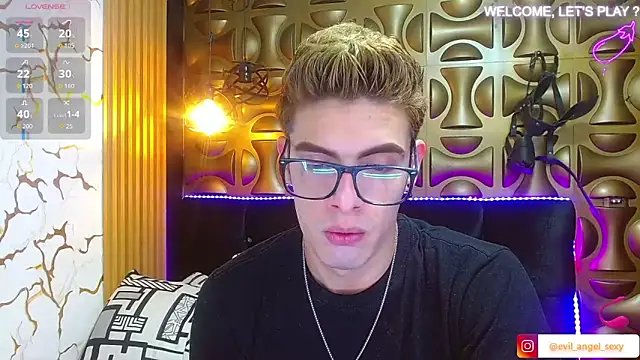 angel sexyevil online show from November 2025 12:27:01 PM