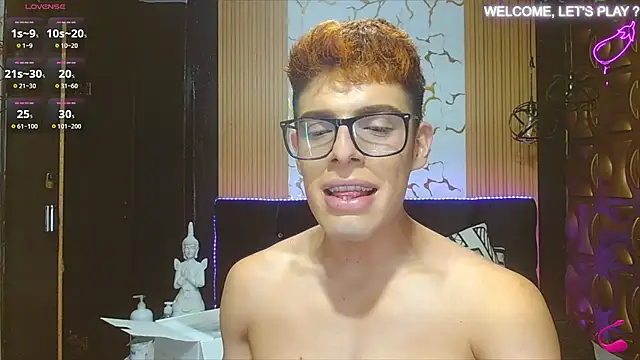 Snapshot of angel_sexyevil chatting on October 2025 12:39:02 PM angel sexyevil online show from October 2025 12:39:02 PM