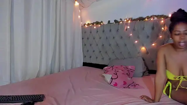 AfroGoddess online show from December 2024 08:55:01 PM