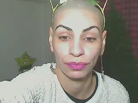 Snapshot of hotSANDRA_STARR chatting on December 2025 06:24:01 AM hotSANDRA STARR online show from December 2025 06:24:01 AM