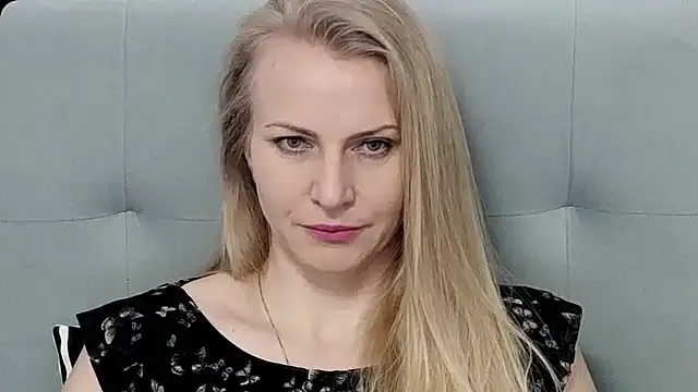 K  Adrienne online show from February 2026 06:46:02 AM