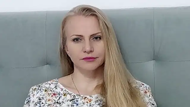 Snapshot of K__Adrienne chatting on March 2025 06:37:01 AM K  Adrienne online show from March 2025 06:37:01 AM