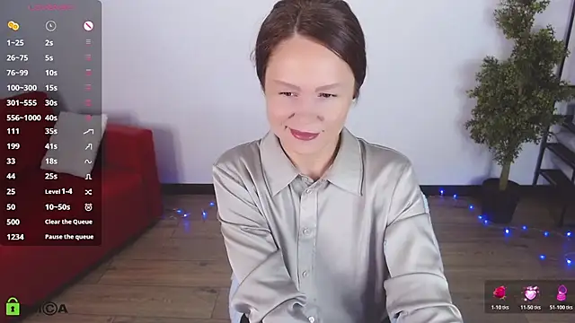 Snapshot of VickyGolden chatting on June 2026 05:35:01 AM VickyGolden online show from June 2026 05:35:01 AM