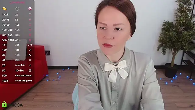 VickyGolden online show from May 2026 05:06:01 AM