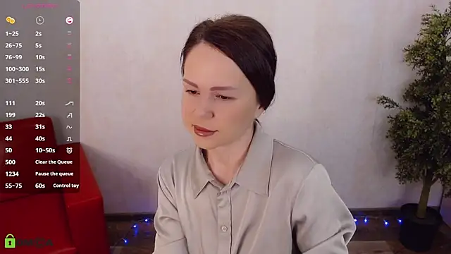 Snapshot of VickyGolden chatting on February 2026 05:09:01 AM VickyGolden online show from February 2026 05:09:01 AM