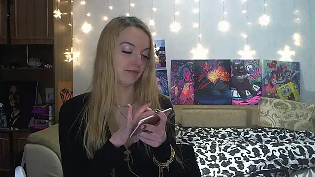 SecretSophia online show from January 2025 10:28:02 PM