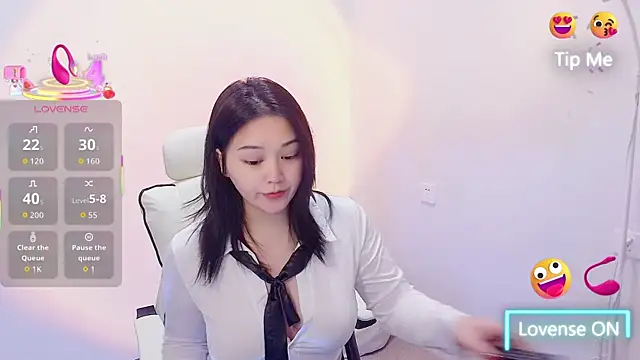 small Eva online show from January 2026 02:09:02 PM