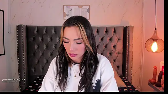 Kim Blane online show from November 2025 03:45:02 AM