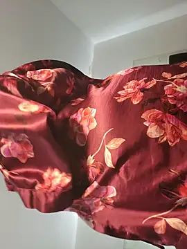 VickyHoult online show from December 2025 07:36:05 PM