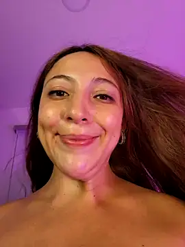 VickyHoult online show from January 2025 11:18:02 PM