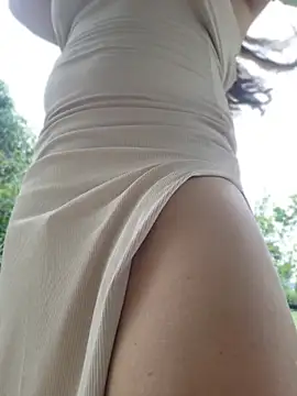 VickyHoult online show from March 2026 07:04:02 PM