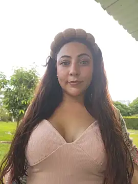 VickyHoult online show from June 2026 09:38:01 PM