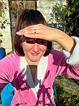 Snapshot of Analimado18 chatting on November 2025 12:10:02 PM Analimado18 online show from November 2025 12:10:02 PM