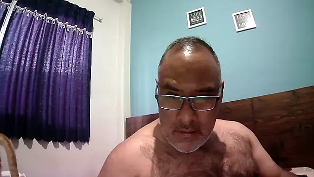 PhillDrake11 online show from November 2025 09:37:02 PM