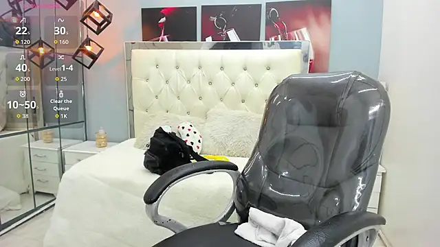 pearl weet online show from February 2026 06:21:01 PM