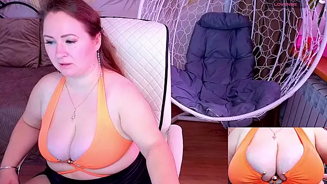 AlisaMisty online show from October 2025 03:22:02 PM