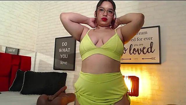 Snapshot of Roxahank chatting on February 2026 08:17:02 PM Roxahank online show from February 2026 08:17:02 PM