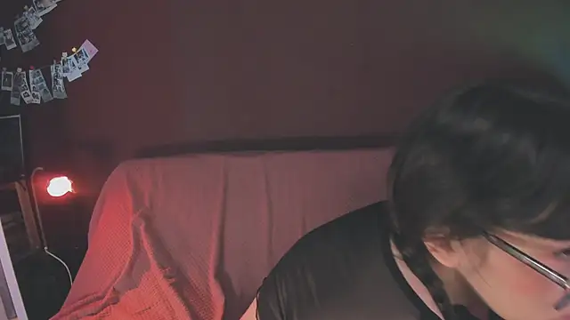 juby yuby online show from March 2026 12:16:02 PM