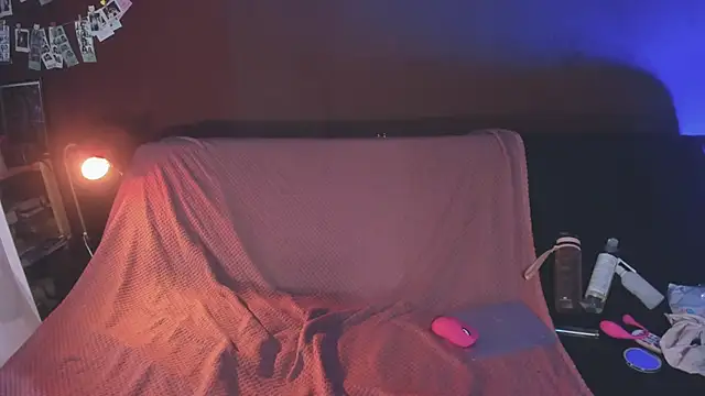 juby yuby online show from January 2026 12:08:01 PM