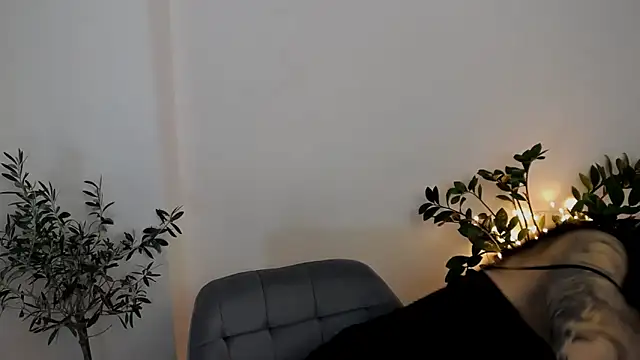 Snapshot of Xentthia chatting on February 2026 03:53:01 PM Xentthia online show from February 2026 03:53:01 PM