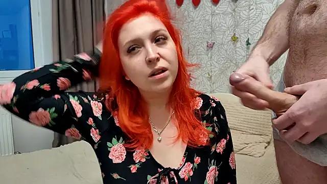 Snapshot of GenrikhBecca chatting on March 2025 03:45:02 PM GenrikhBecca online show from March 2025 03:45:02 PM