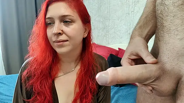 Snapshot of GenrikhBecca chatting on February 2026 06:35:01 AM GenrikhBecca online show from February 2026 06:35:01 AM