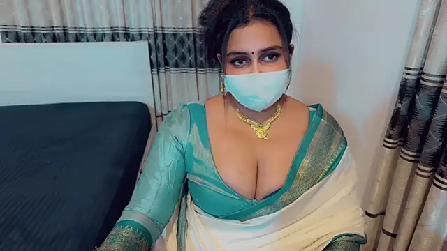 Snapshot of SonY_CaM chatting on May 2026 05:30:01 PM SonY CaM online show from May 2026 05:30:01 PM