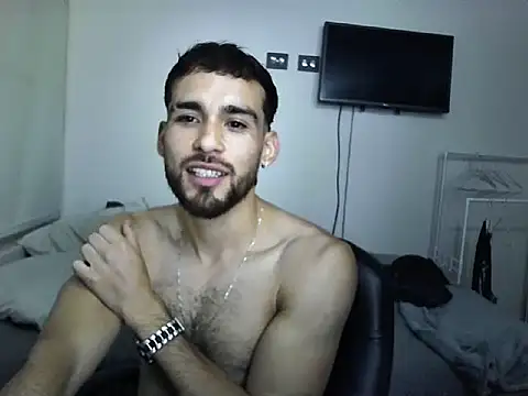 Snapshot of Emanuell__ chatting on October 2025 11:49:02 PM Emanuell   online show from October 2025 11:49:02 PM