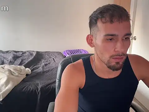 Emanuell   online show from March 2026 09:48:01 PM