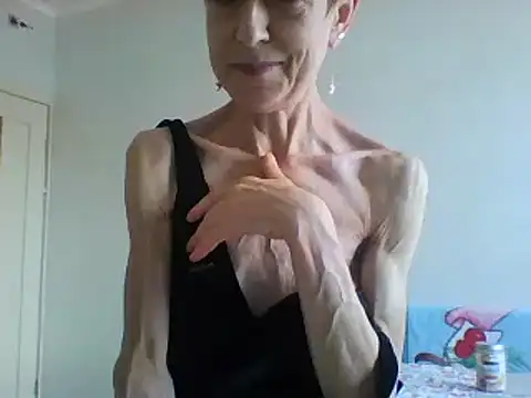 SwettyViktory online show from April 2026 09:32:01 AM