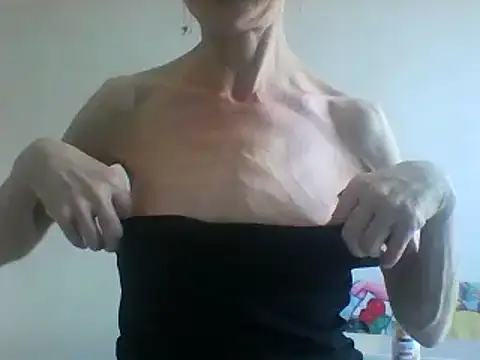 SwettyViktory online show from April 2026 10:44:01 AM