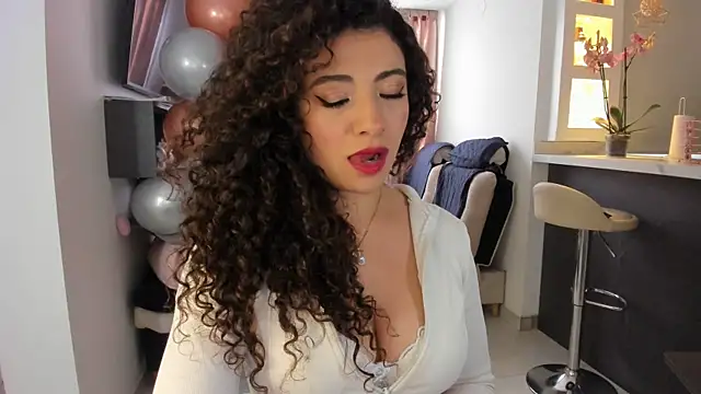 valeria rosses online show from April 2026 04:22:02 PM