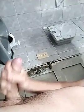 Laua Tomaz online show from November 2025 11:14:01 AM