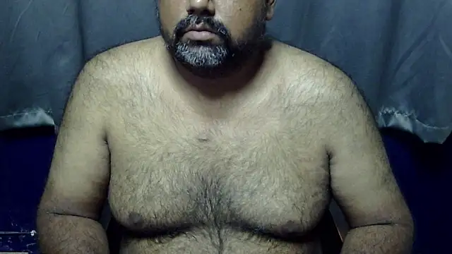 Snapshot of hairysubcub_70 chatting on May 2026 04:20:02 PM hairysubcub 70 online show from May 2026 04:20:02 PM
