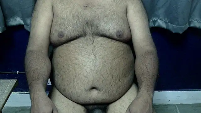 hairysubcub 70 online show from November 2025 05:46:01 PM