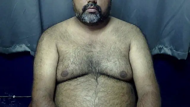 Snapshot of hairysubcub_70 chatting on May 2026 07:39:02 AM hairysubcub 70 online show from May 2026 07:39:02 AM
