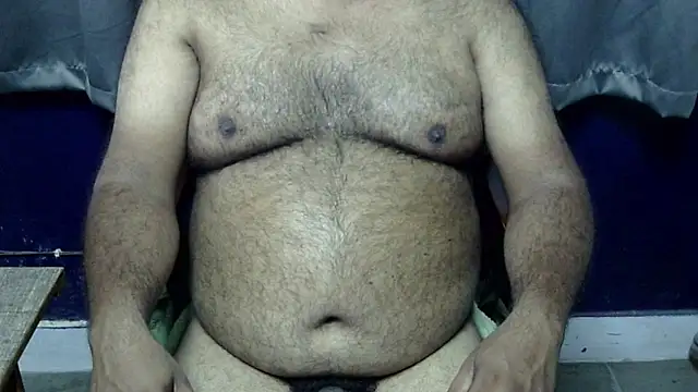 Snapshot of hairysubcub_70 chatting on May 2026 10:53:01 AM hairysubcub 70 online show from May 2026 10:53:01 AM