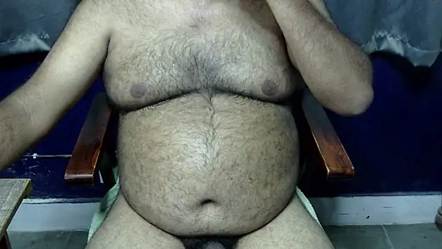 Snapshot of hairysubcub_70 chatting on May 2026 07:04:02 AM hairysubcub 70 online show from May 2026 07:04:02 AM