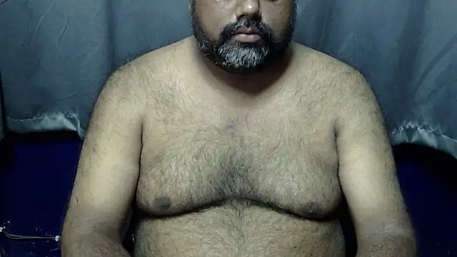 Snapshot of hairysubcub_70 chatting on October 2025 08:26:01 AM hairysubcub 70 online show from October 2025 08:26:01 AM