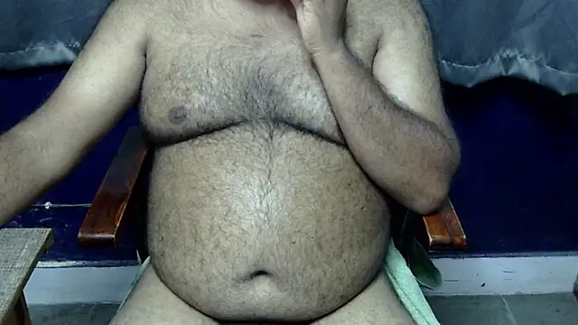 Snapshot of hairysubcub_70 chatting on May 2026 06:08:01 AM hairysubcub 70 online show from May 2026 06:08:01 AM