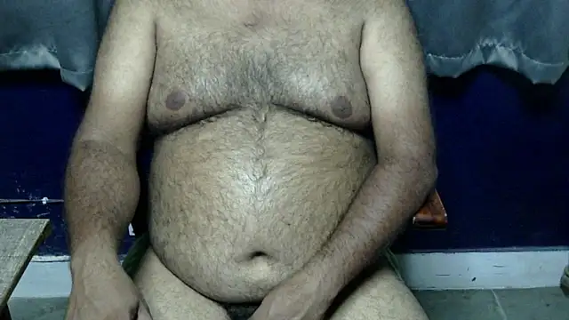 Snapshot of hairysubcub_70 chatting on May 2026 02:45:01 PM hairysubcub 70 online show from May 2026 02:45:01 PM
