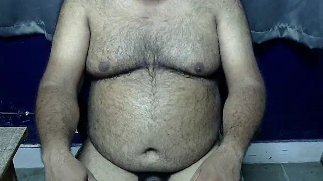 Snapshot of hairysubcub_70 chatting on June 2026 06:13:01 AM hairysubcub 70 online show from June 2026 06:13:01 AM