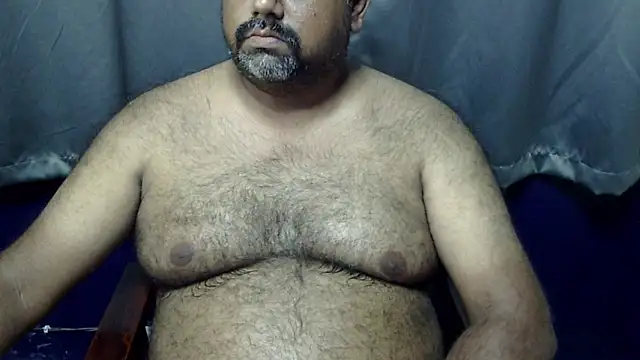 Snapshot of hairysubcub_70 chatting on May 2026 07:34:01 AM hairysubcub 70 online show from May 2026 07:34:01 AM
