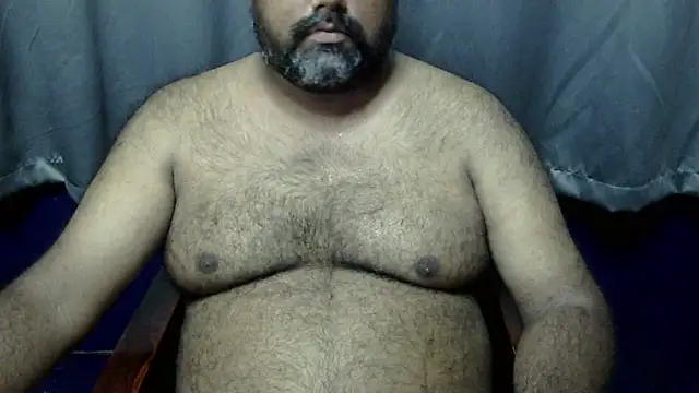 Snapshot of hairysubcub_70 chatting on October 2025 08:06:01 AM hairysubcub 70 online show from October 2025 08:06:01 AM