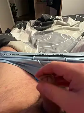 Snapshot of Tomi2244 chatting on November 2025 05:13:02 PM Tomi2244 online show from November 2025 05:13:02 PM