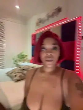 sexyTHANDO online show from June 2026 10:19:01 PM