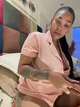 Snapshot of sexyTHANDO chatting on February 2026 08:18:01 PM sexyTHANDO online show from February 2026 08:18:01 PM