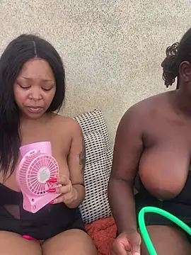 Snapshot of sexyTHANDO chatting on February 2025 01:38:01 PM sexyTHANDO online show from February 2025 01:38:01 PM