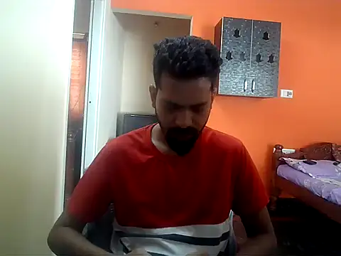 arhan3043 online show from October 2025 05:53:01 AM