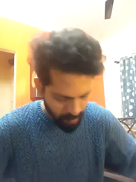 arhan3043 online show from November 2025 06:18:01 PM